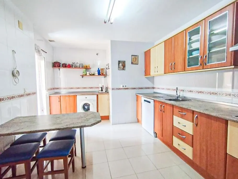 Apartment Spacious 4 Bedroom With Parking In Town Centre, Nerja Spain